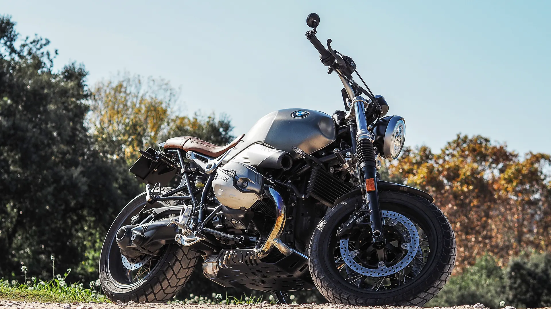 bmw motorcycle dealers