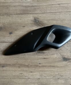 R9t Luft- intake fiber cover